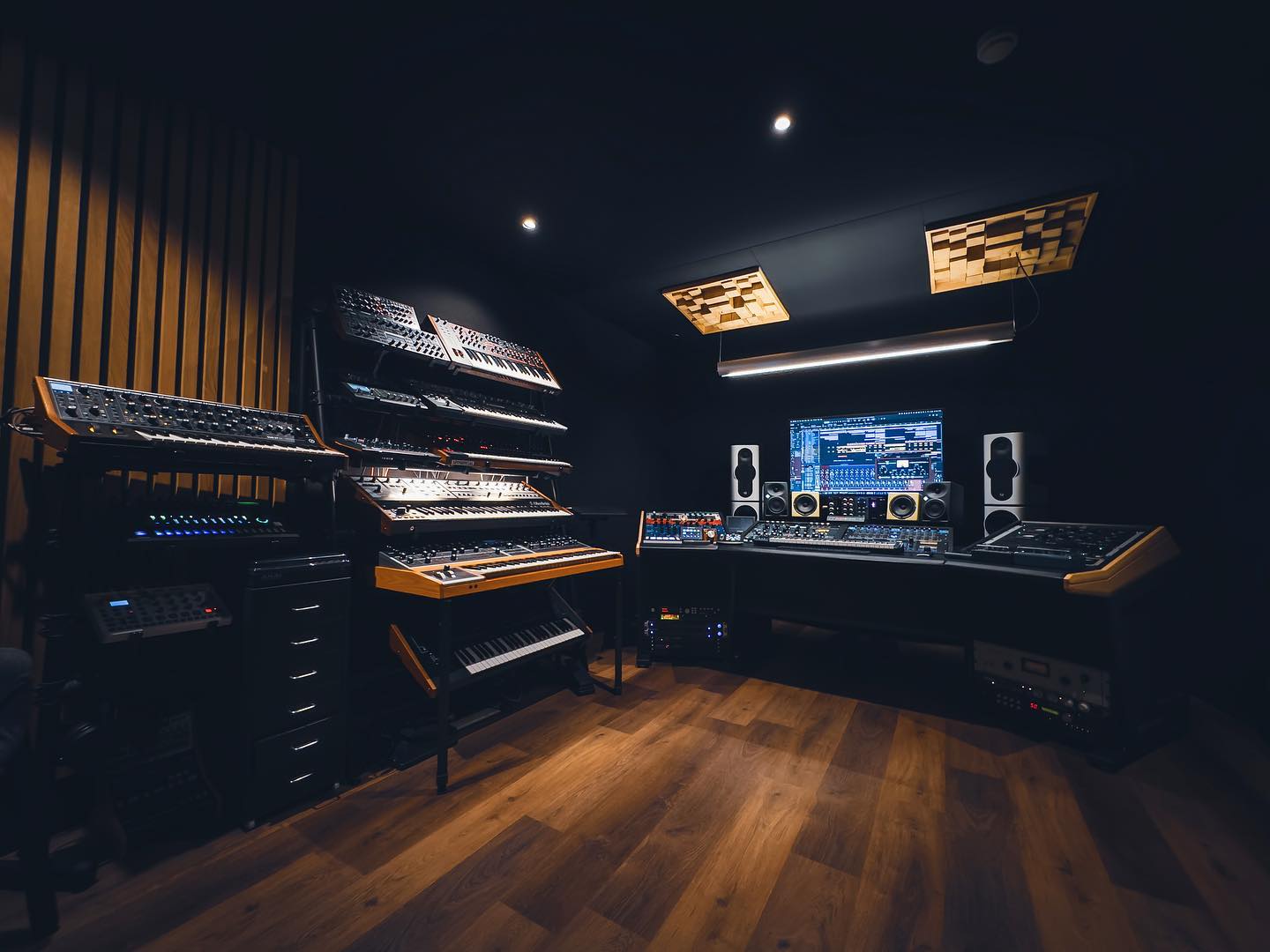 Heliac Studio Peter Luts